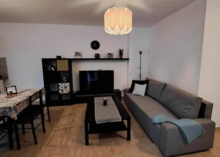 Oecsi Vendeghaz Apartament